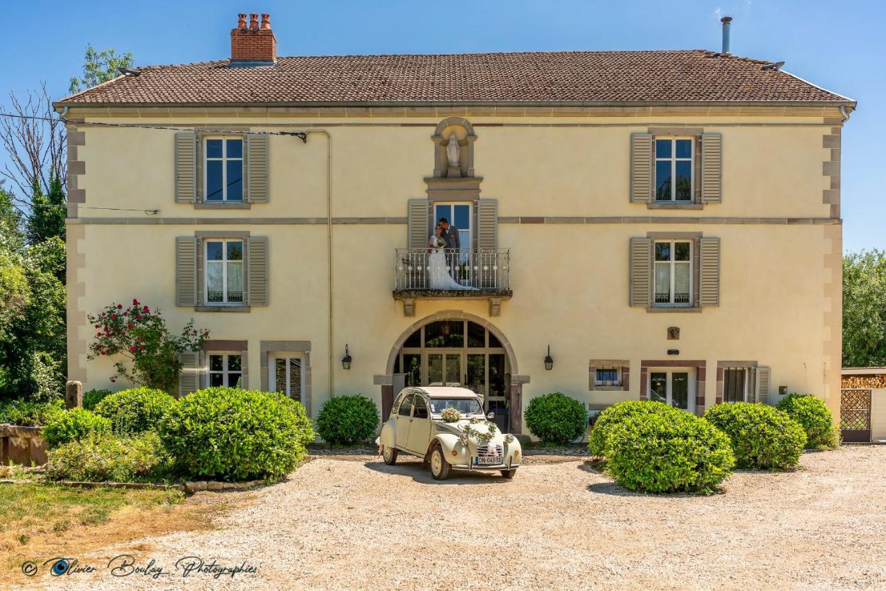 La Maison Au Vert Apartment Melincourt Bagian luar foto